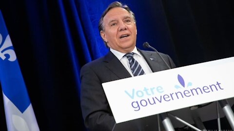 Voici ce que François Legault risque d'annoncer sur le couvre-feu en zone rouge ce soir