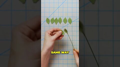 Innovative Leaf Pinch Technique for Creative DIY Leaf Decorations