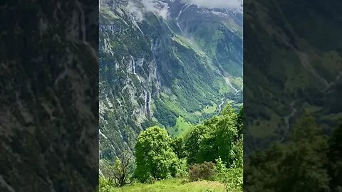 Mürren in Switzerland 🇨🇭 #mürren #switzerland #shorts