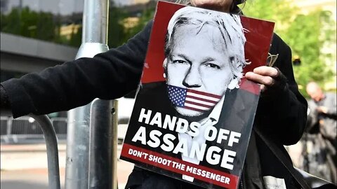 Dave DeCamp Speaks for Assange