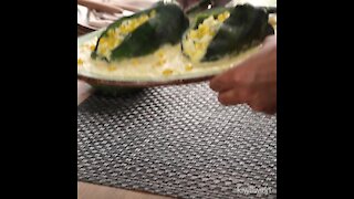 Chile Relleno de Queso con Elote