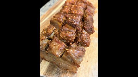 Crispy Pork Belly 脆皮五花肉