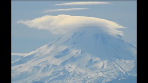 Skylapse Video 014 | The Mount Shasta Halo Chimney