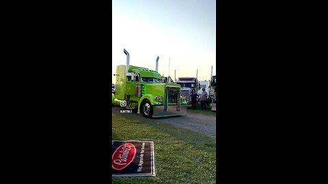 Peterbilt Trucks