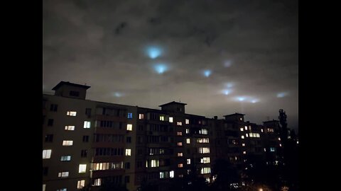 UFOs Help Ukrainians in War?