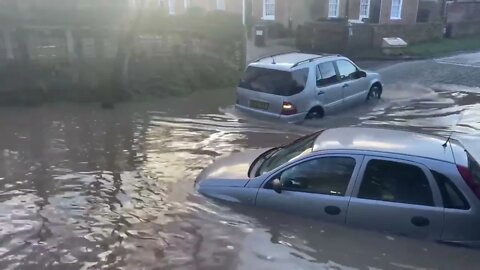 Rufford Ford || Vehicles vs DEEP water compilation-6