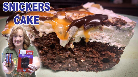 Snickers Cake