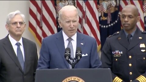 Biden's response to families facing baby formula crisis makes me SICK