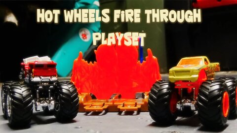 Hot Wheels Fire Through Playset