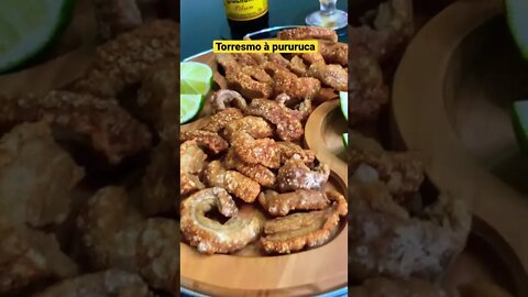 TORRESMO À PURURUCA na panela de pressão em breve no nosso canal MAIS COMIDA. #torresmo