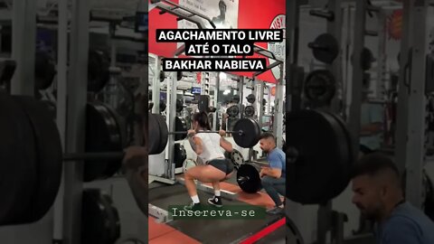 Bakhar Nabieva Agachamento livre