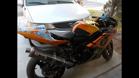 2004 GSXR 750 Track Bike