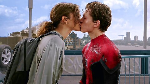 Peter Parker and MJ Kiss Scene _ Spider Man Top movies clips