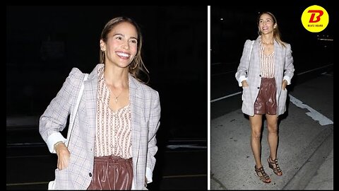 Paula Patton is all smiles while out for dinner with friends at Giorgio Baldi in Santa Monica