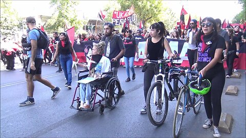 Marcha por el derecho a la vivienda y la ciudad en Santiago de Chile