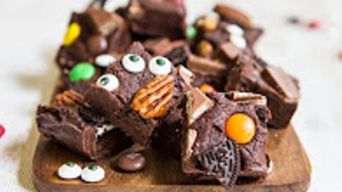 Halloween fudge recipe - Hot chocolate hits