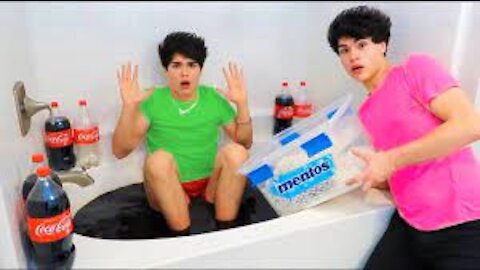 Coca Cola and Mentos Inside Bathtub