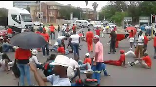 EFF demands water, houses in Rustenburg (2Hc)