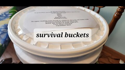 Survival buckets for Christmas really? #foodpreservation #mylar