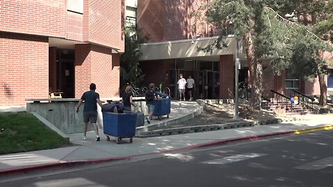 Boise State University welcomes students for fall move in day