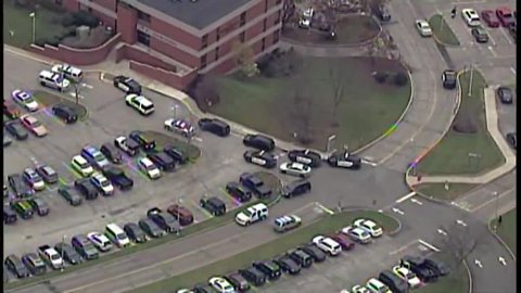 AirTracker 5 flying above potential active shooter situation at a Medina Hospital