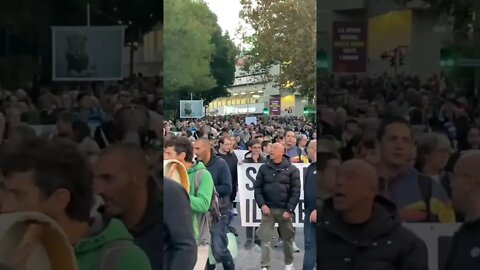 ITALY - Huge Crowd In Trieste Protesting Mandates