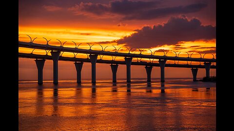 Pôr do sol ardente na Ilha Kanonersky,Огненный закат на Канонерском острове