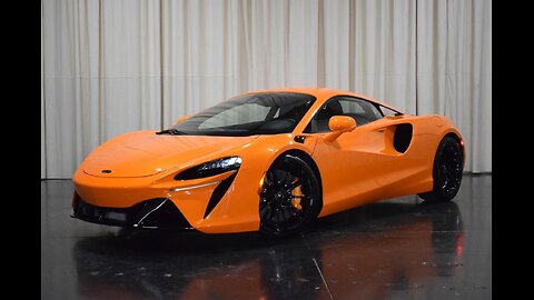 2023 McLaren Artura $275,900 • 133 Miles