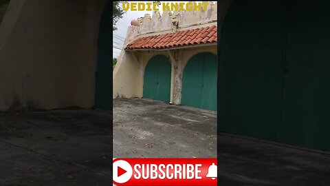 YouTuber found an ancient mosque