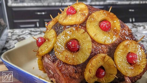 How to Make Classic Pineapple and Honey Glazed Ham at Home