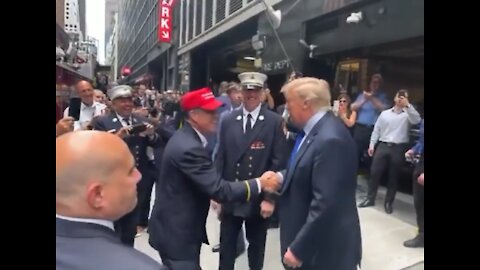 9/11 Trump visits NYPD First responders