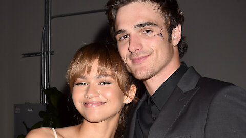 Jacob Elordi FINALLY congratulates Zendaya on her Emmy's Win