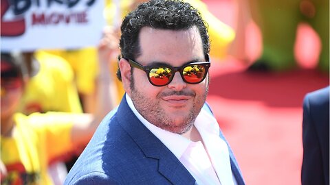 Josh Gad Says He Won't Play The Penguin In 'The Batman'