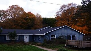 402 6th Street, Plainwell, MI Presented by Richard Stewart.