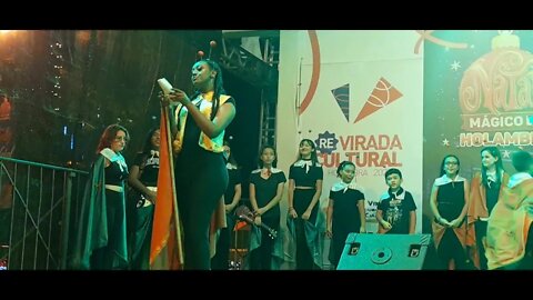 A RAINHA FORMIGA MÁ E AS CIGARRAS CANTORAS - NATAL MÁGICO DE HOLAMBRA