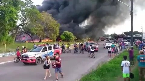 Incêndio no Hospital de campanha no parque de Santarém (Espaço Pérola do Tapajós)