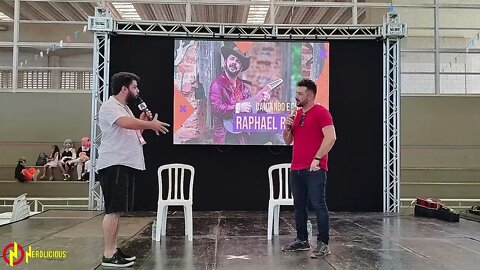 🎙️ ENTREVISTA! Um bate-papo e muita música com o dublador Raphael Rossato no Americana Anime Fest!