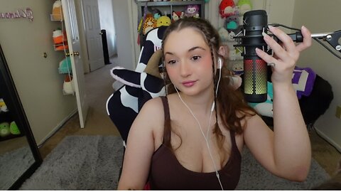 Glamourx Is Hot and Playing COD !DISCORD