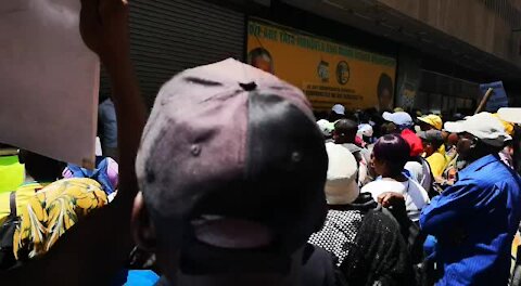 SOUTH AFRICA - Johannesburg - Ekurhuleni informal community marched to the ANC HQ (Video) (3Gm)