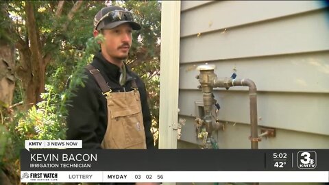 Irrigation experts share tips for Omaha area homeowners amid freezing temperatures