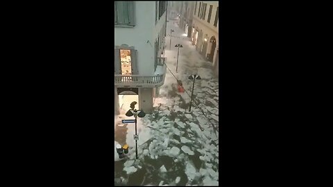 Massive flood in Milan, Italy, after severe hail and thunderstorms ⛈️