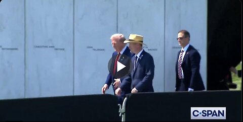 Donald Trump just visited the FLIGHT 93 memorial in Shanksville, Pennsylvania.