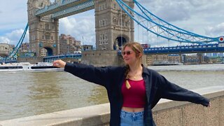 LONDON TRAVEL VLOG !! whitney bjerken