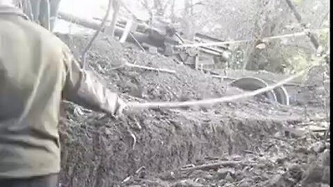 ANOTHER UKRAINIAN ARTILLERY SYSTEM EXPLODES IN THEIR FACE FROM (PROBABLY) BARREL WEAR