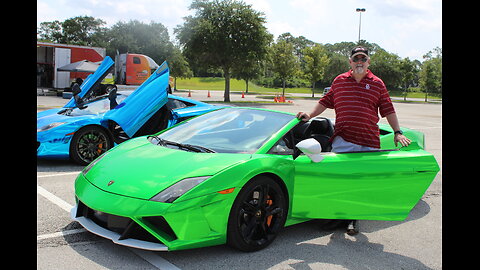 Driving in the Lambo Spyder