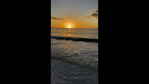 South Beach Sunset #FYP #sunset #MarcoIsland #mywalksinparadise #4K