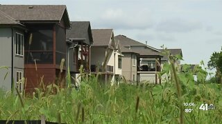 Lenexa homeowners push back on plans to build apartments, more in their backyards