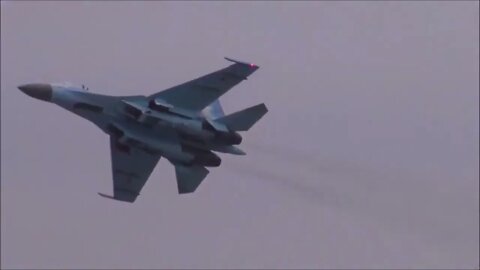 Ukrainian Su 27 Leaves Escorted By Two MIG's 21 LanceR From NATO Base In Romania #ukrainian #mig21