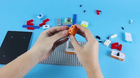 Crowbits – Electronic Blocks for STEM Education at Any Level