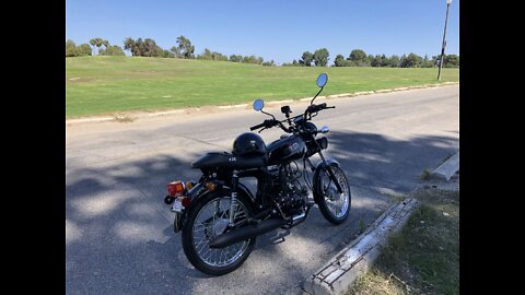 Riding my little Chinese Four Stroke 125 Honda Trail Clone to the Park